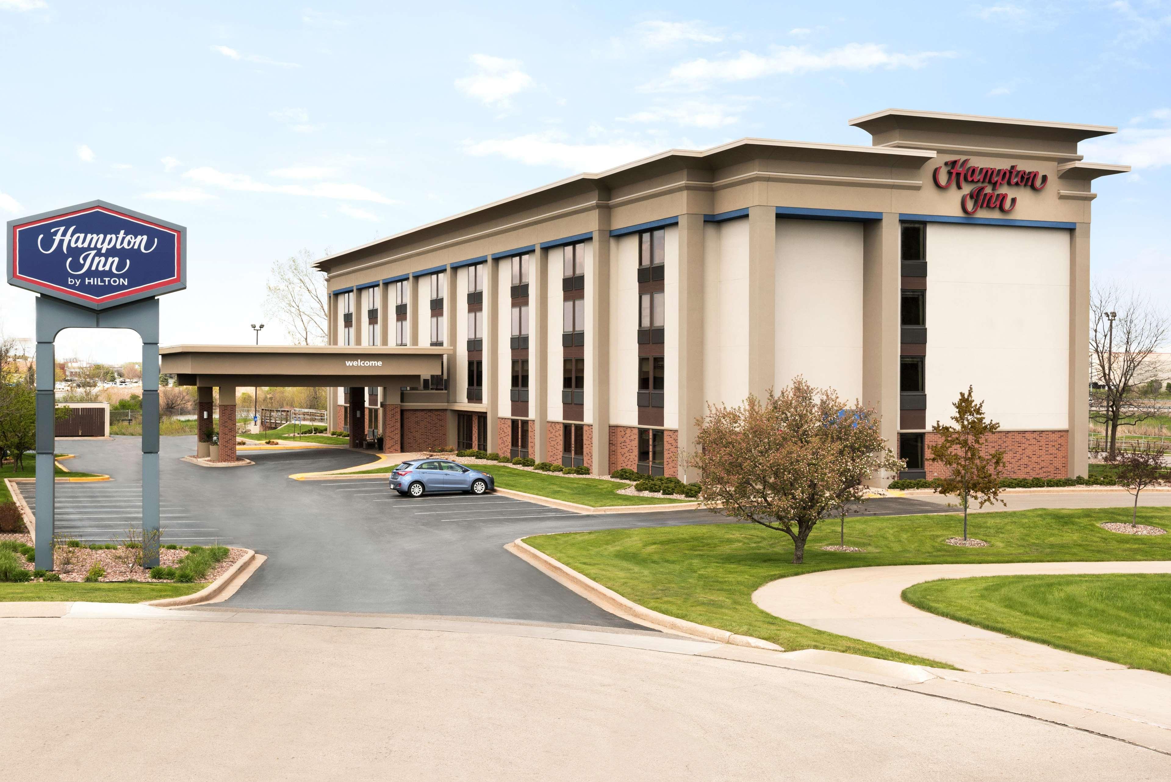 Hampton Inn Appleton-Fox River Mall Area Экстерьер фото