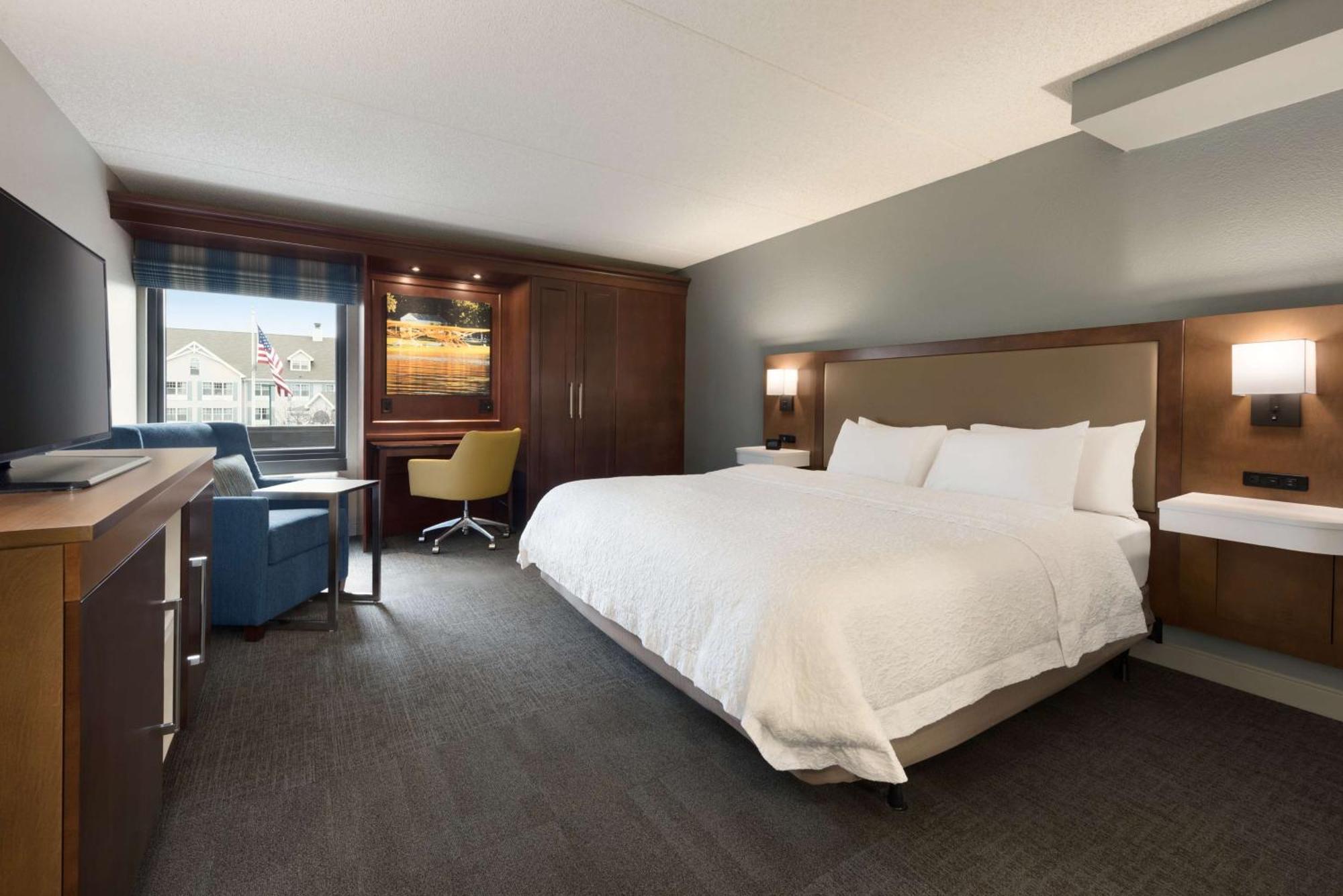 Hampton Inn Appleton-Fox River Mall Area Экстерьер фото