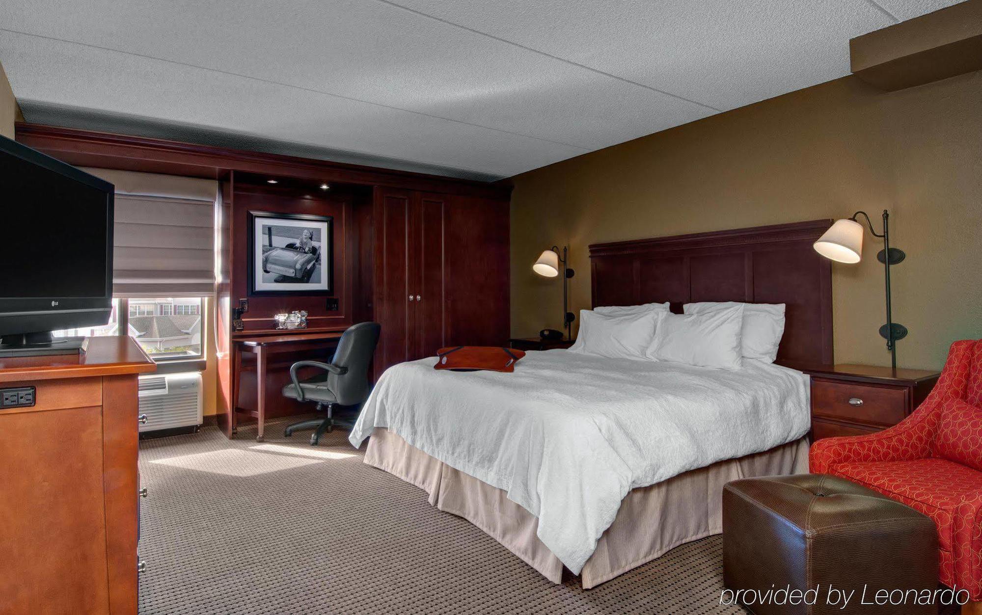 Hampton Inn Appleton-Fox River Mall Area Экстерьер фото