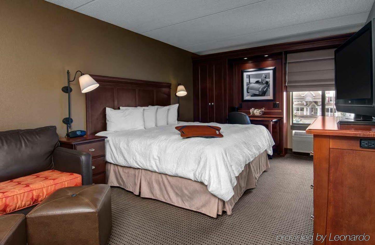 Hampton Inn Appleton-Fox River Mall Area Экстерьер фото